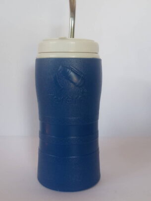 brasilsuldistribuidora_com_br garrafa arte couro para terere plastico com bomba verde copia